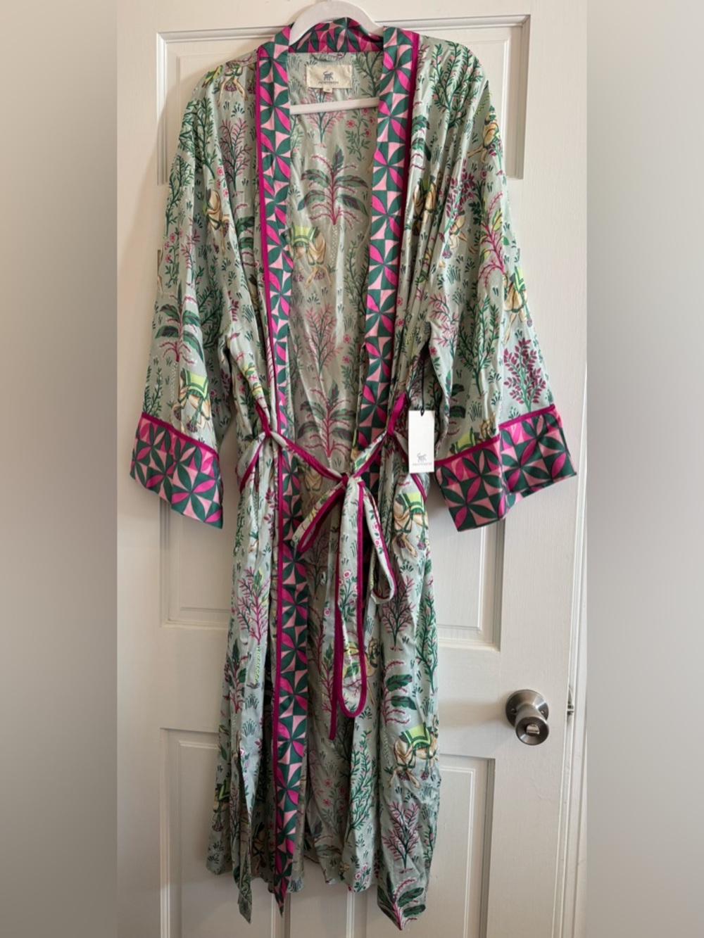 Printfresh Eco Satin Robe Camel’s Courtyard Pink Green Floral L/XL